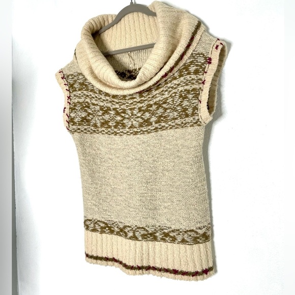 Free People Cream Snow Drift Fair Isle cowl  Neck Sleeveless Sweater Size Medium - Picture 3 of 9
